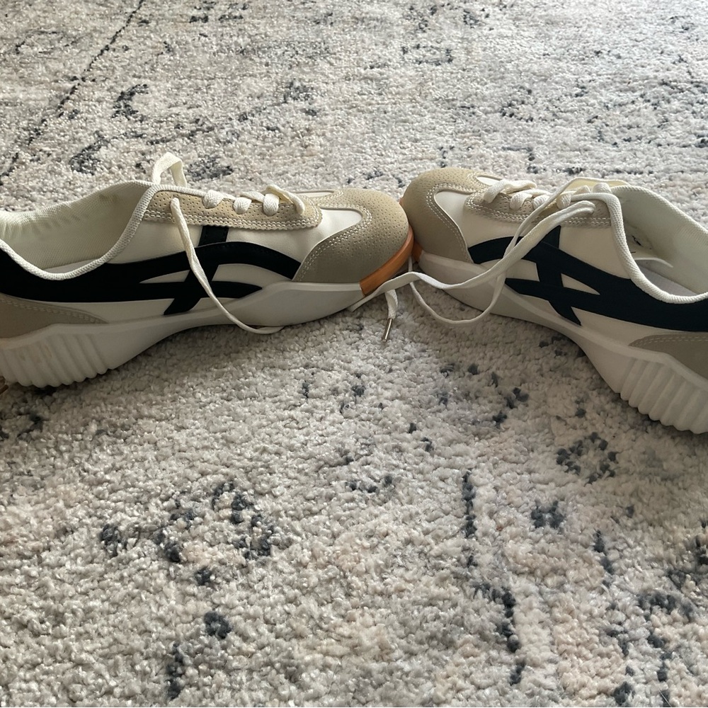 Casual Women's Beige and Black Sneakers
